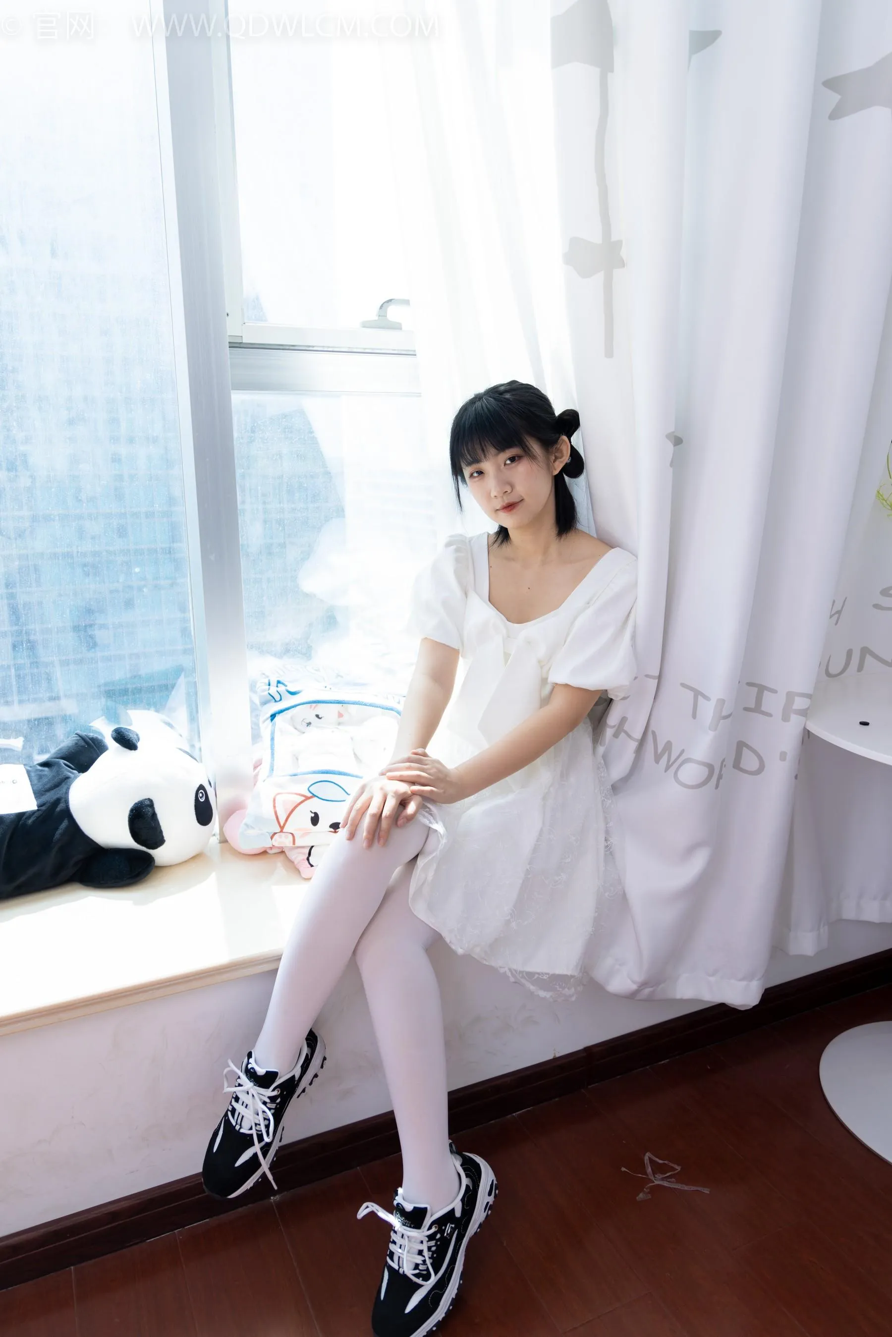 物恋传媒 NO.1581 暗月-纯白茉莉 [151P]插图3